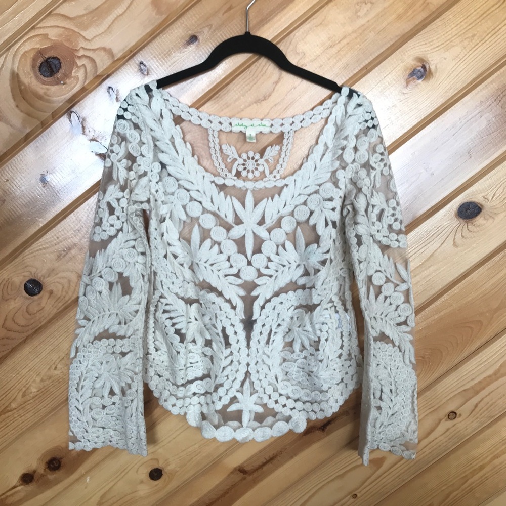URBAN OUTFITTERS / Staring at Stars crochet top